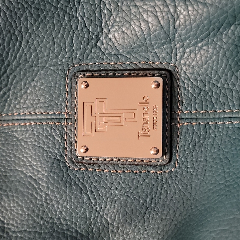 Tignanello Leather Shoulder Bag - Picture 7 of 8